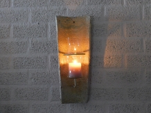 Wind light from roof tile, with candlestick and glass flask - in gold color!