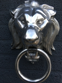 Hefty aluminum impression full lion head, door knocker, towel holder, .... fantastic decoration