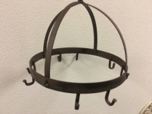 Cup Hanger - iron wreath with 8 hooks