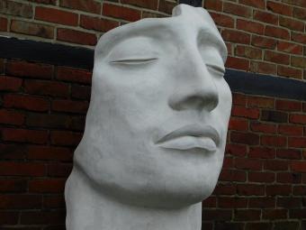 Unique sculpture The Face - 135 cm - Stone