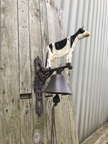 Doorbell ''cow'', wall bell, very nice!