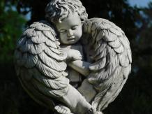 Angel with Wings on Pedestal - 110 cm - Stone