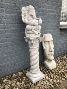 Gartenskulptur Ganesha, Stein, auf Sockel