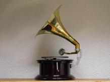 Grammophon - Rund - Grammophon Sound Master