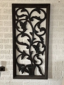 Beautiful wall ornament in colonial wood carved 