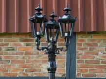 Lamp post Triple Crown with Crowns - 300 cm - Alu