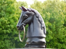 Post head horse head - black - cast iron