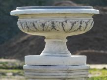 Garden Vase with Leaves on Pedestal - 77 cm - Stone