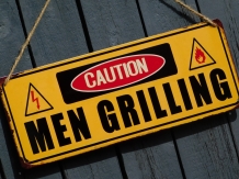 Wandschild - Caution Men Grilling - Metall