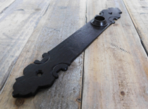 1 For historical doors, long door shield without keyhole for the antique door in antique iron.