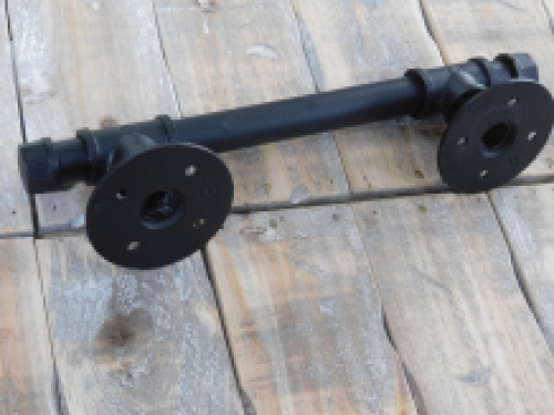 Beautiful hefty industrial door handle, iron black modern, very nice.