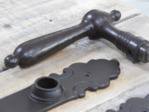 Set of door hardware in antique iron - PZ 92 - classic