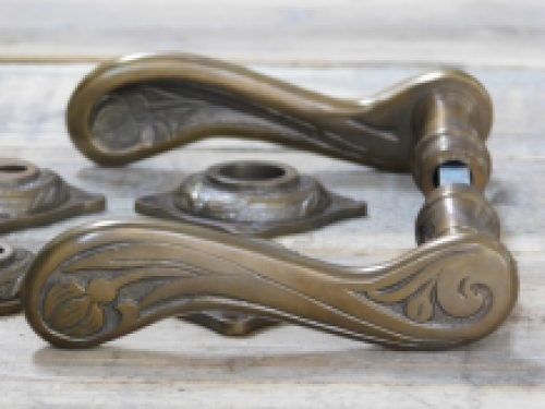 Art-Nouveau deurbeslagset +rozetten set voor binnendeuren, messing.