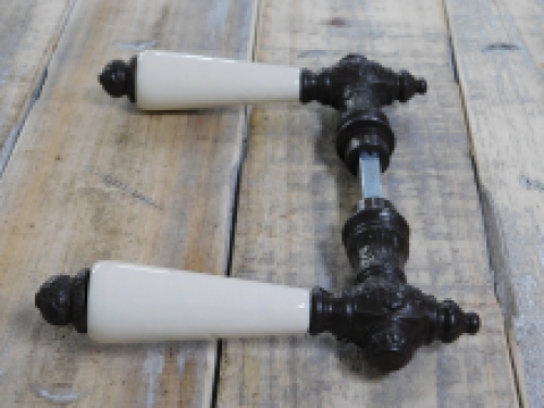 Set of 2 latches with ceramic handle, Kluntje, 2 jack rosettes, 2 rosettes Castle, for interior doors, dark brown iron