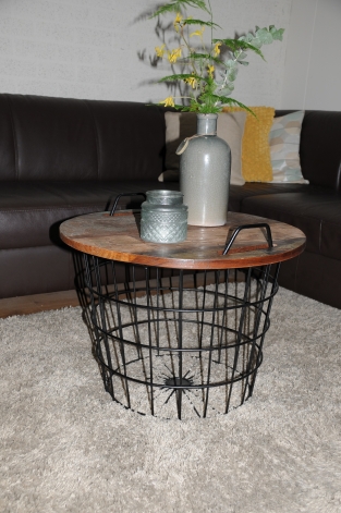 Table basket By-boo-metal-colonial hardwood tabletop, very trendy!!