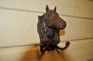 Cast iron-brown horse head with double coat hook, beautiful!!