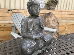 Buddha mit Handgesten-Meditation, aus massivem Stein