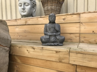 Buddha mit Handgesten-Meditation, aus massivem Stein