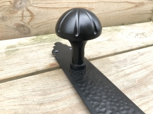 1-Half set consisting of 1 swivel door knob and 1 closed long plate, matte black, for front door