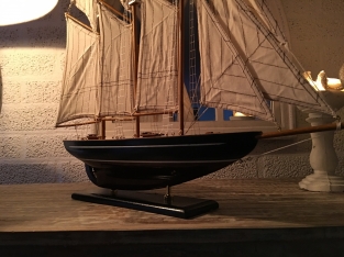 Sailboat 3 master Marco polo on stand, handmade, very beautiful.