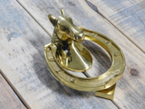 Door knocker horse head on horseshoe, brass gloss.