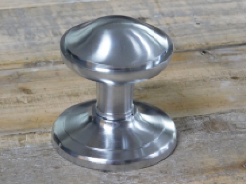 Fixed door knob with rosette - solid - matt chrome