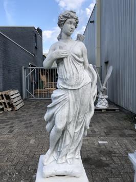 Statue Artemis - Göttin der Jagd - Stein
