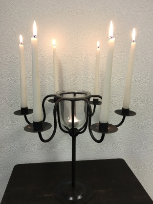 Candlestick wrought iron brown-black, 6 arms, with beautiful light glass!!