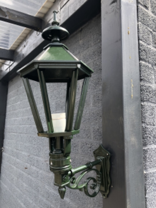 Wall lamp with ceramic socket + glass, Alt-Borne small (H-65cm), aluminum, dark green