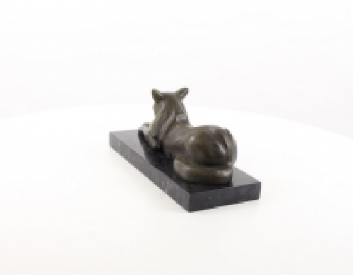 Bronzeskulptur einer liegenden Katze, modernistischer Stil