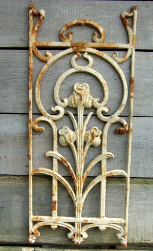 Metal decorative rack, art nouveau, rose rack as country decoration, wall rack tulip.