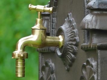 Ornate Fountain - with Brass Tap - Alu - Dark Brown