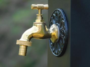 Freistehender Wasserhahn - Alu - Schwarz