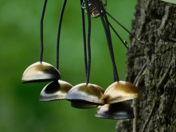 Im Dunkeln leuchtender Schmetterling - Glas mit Metall