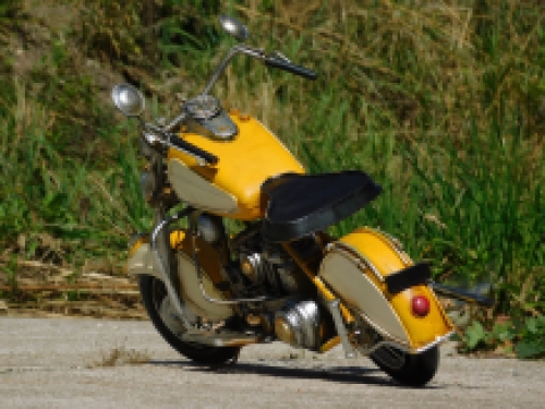 Handmade motorbike - metal - yellow