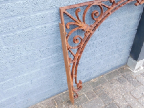 1 Corner support made of cast iron, heavy !