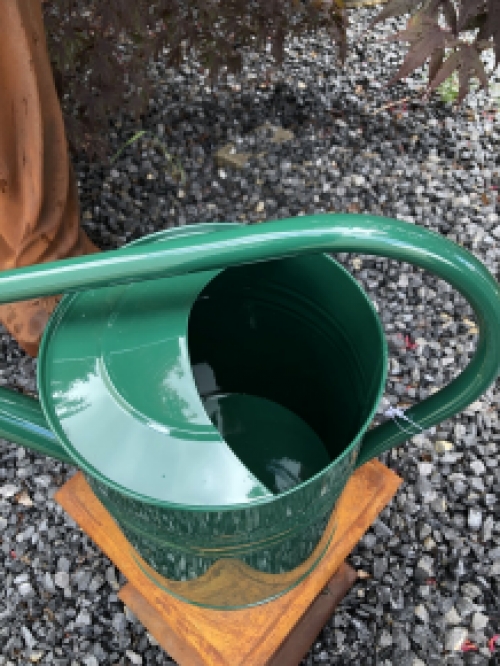 Tuin gieter klassiek metaal groen 7.5 liter, prachtig!!