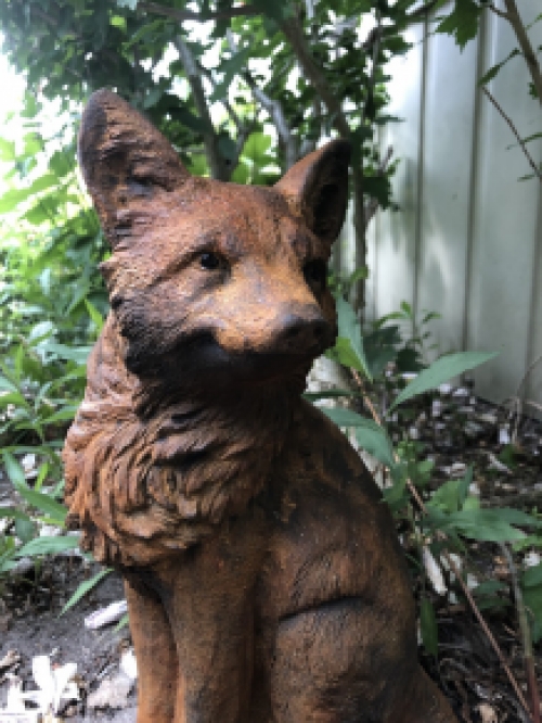 Fuchs, Steinskulptur, Fuchs Tierfiguren, Fuchs Gartenfiguren, Steinoxid