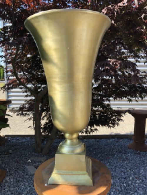 1 RAW Aluminium Goldpokal Vase groß