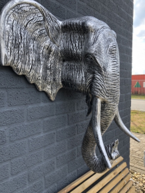 This elephant head is a very large wall ornament, beautifully decorative!!