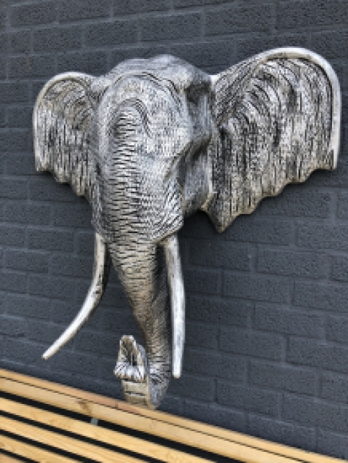 This elephant head is a very large wall ornament, beautifully decorative!!