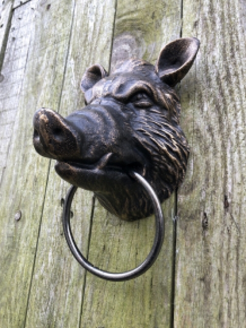 Wild boar iron in bronze look, with towel ring