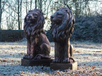 Sitzender Löwe - Polystone - nach links schauend - Kupferoptik