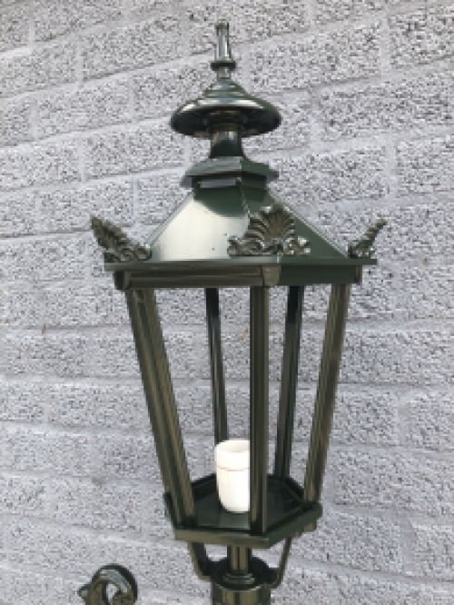 Outdoor lamp, lantern with ceramic fitting and glass, cast aluminium, 215 cm-green or black