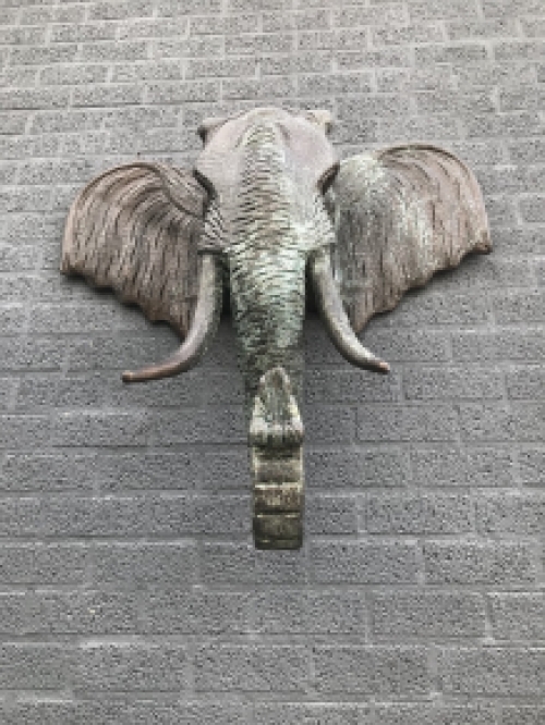 Large wall ornament of an elephant, copper look, very large!