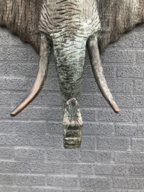 Large wall ornament of an elephant, copper look, very large!