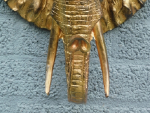 Beautiful black and gold elephant head wall ornament, beautiful!!