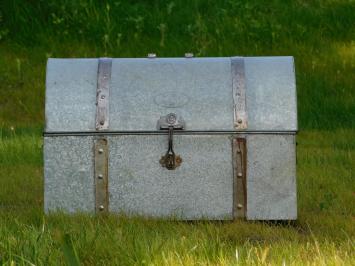 Set of 2 Vintage Storage Chests - Metal - Grey