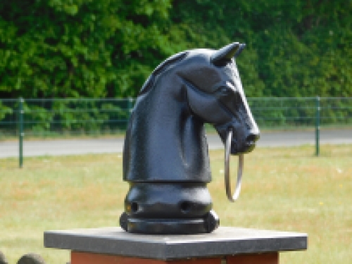 Post head horse head - black - cast iron