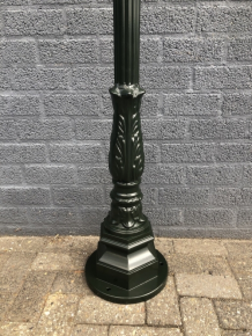 Outdoor lamp, lantern with ceramic fitting and glass, cast aluminium pole, with copper round shade, high 240 cm